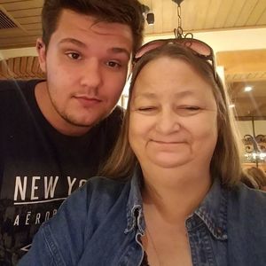 Meet your Posher, Lane